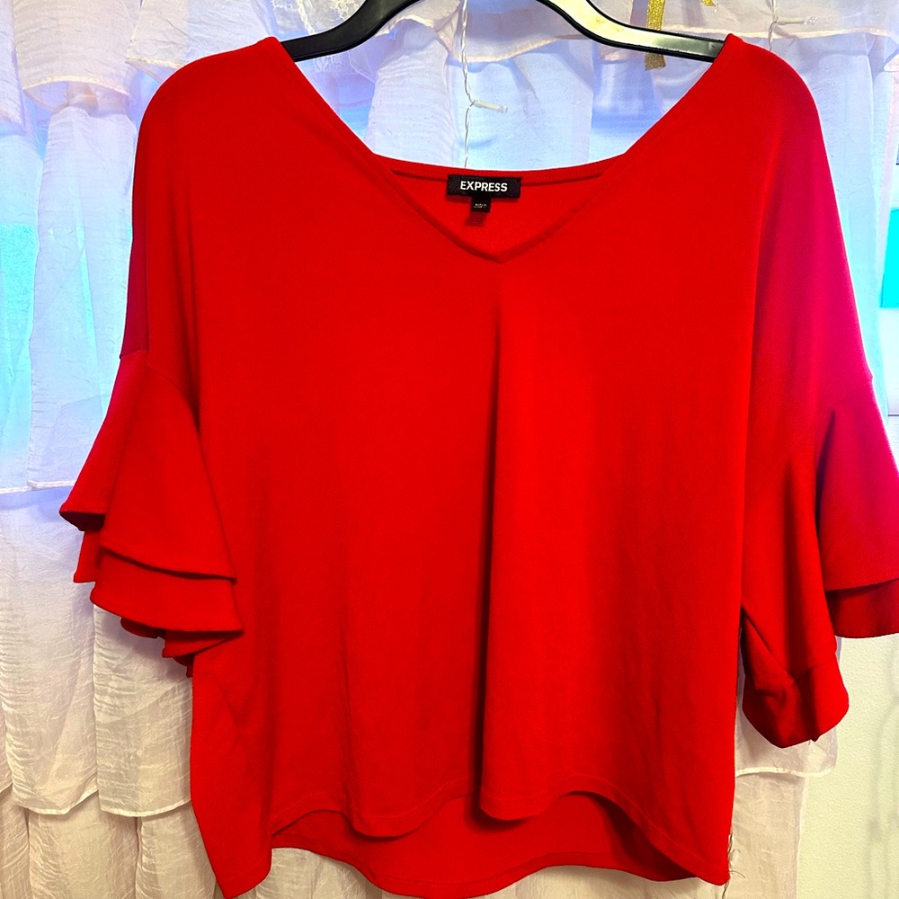 New without tags, express brand blouse. Red size M